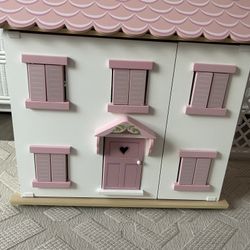 Girls Doll House Wooden / All Furniture Included