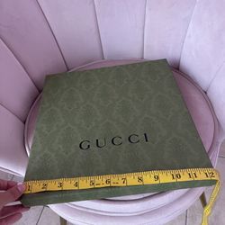 Gucci box