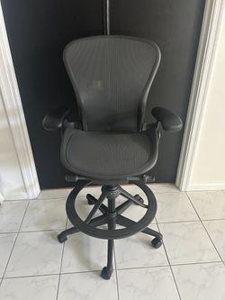 Herman Miller Aeron Stool