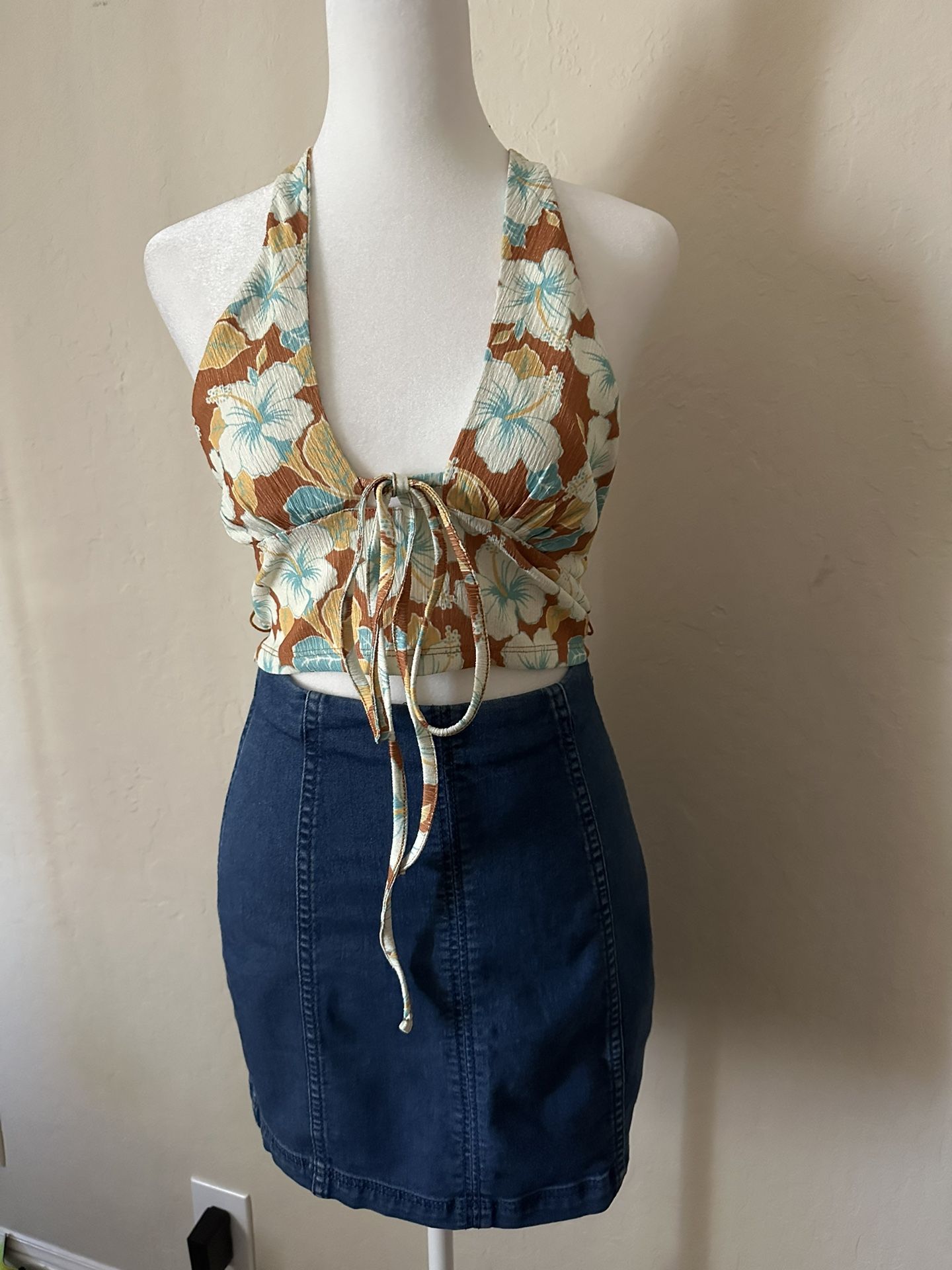 Urban outfitters halter top