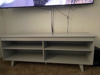 Tv stand 55”