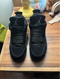 2020 Jordan 4’s Black Cats