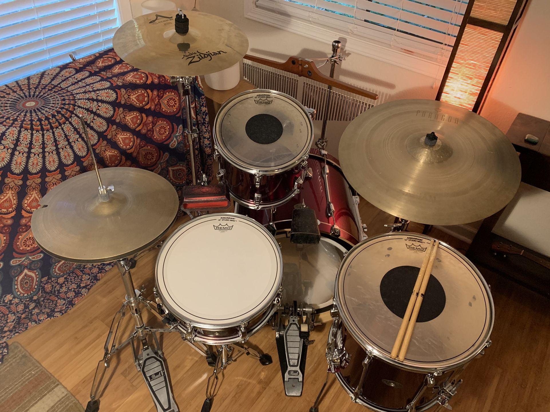 Tama / CB 700 Drum Set, Great Cymbals