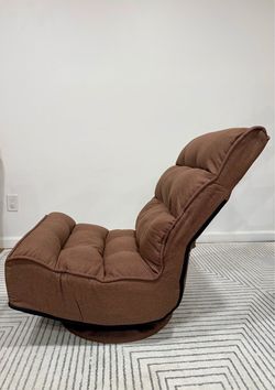 Swivel Floor Gaming Chair – Adjustable Back
