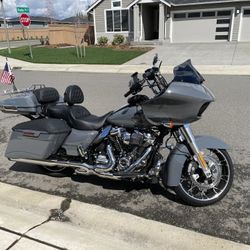 2022 Harley Davidson Road Glide Special
