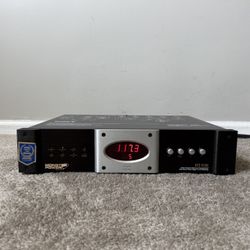 Monster Power HTS5100 10 Outlet Power Line Conditioner Surge Protector
