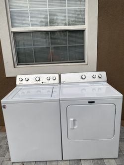 Maytag Washer And Dryer Set (30 Day Warranty)