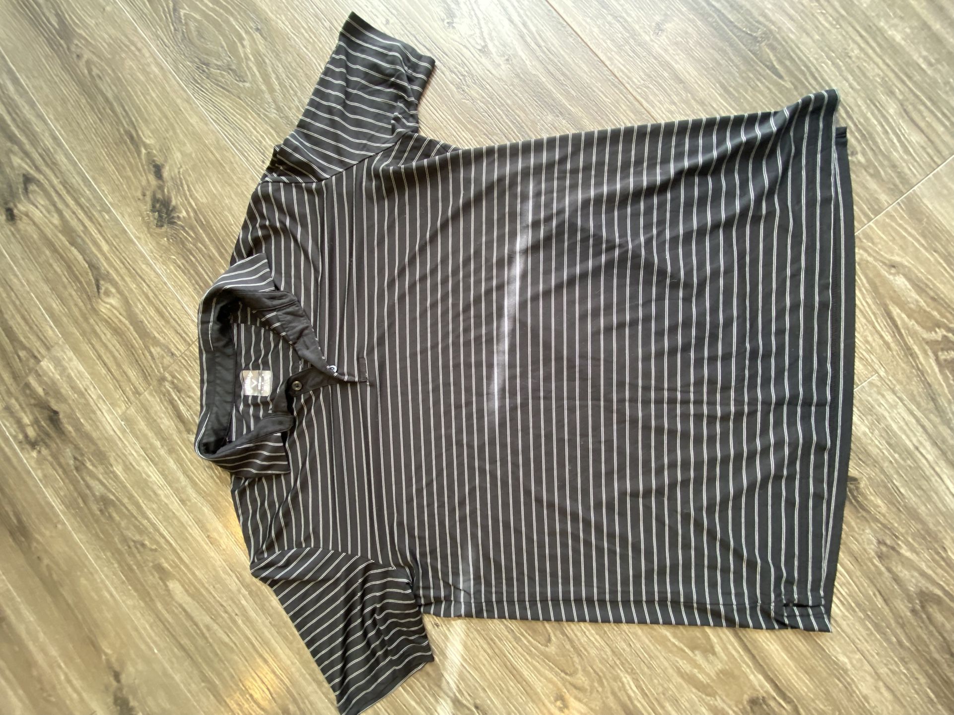 Black and white striped Callaway polo shirt #golfstyle