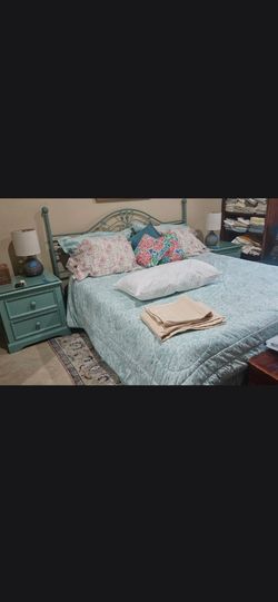 Cal king bed
