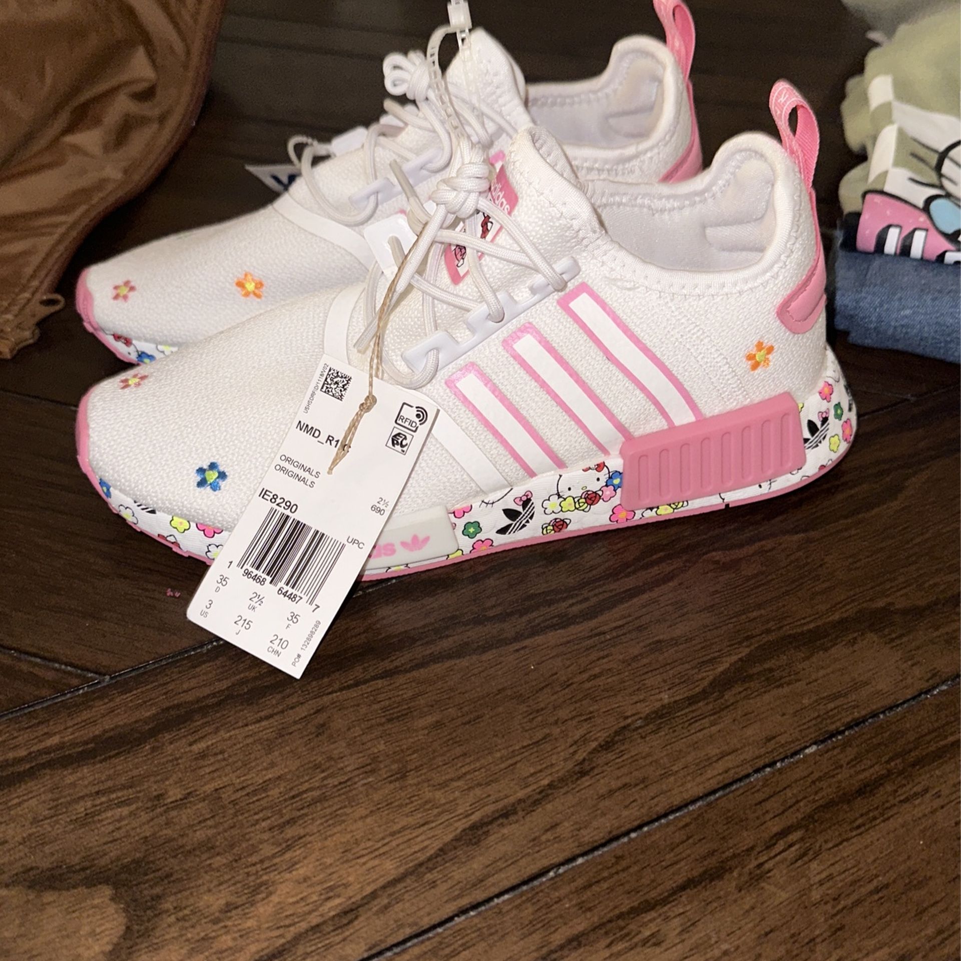 adidas gazelle silver green womens Adidas adidas x Kevin Lyons NMD_R1 Shoes GX5724  Kick Theory