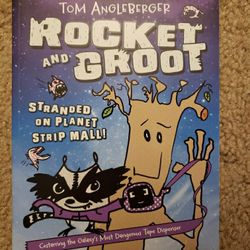 Rocket and Groot Stranded on Planet Strip Mall (Paperback, 2017)