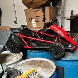 Go Tracks Dyno Drift Go Kart 24 V 150 Pound Max Weight Limit