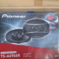 Pioneer 6x9 3 Way Speakers