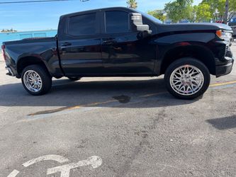 2022 Silverado LT refreshed model