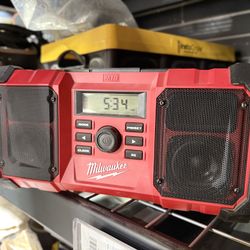 M18 Radio 