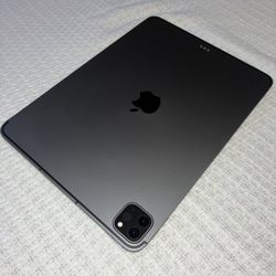 Ipad Pro 11inch 3rd Gen (like New) 