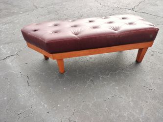 ✨ MID-CENTURY STYLE ✨
Comfortable