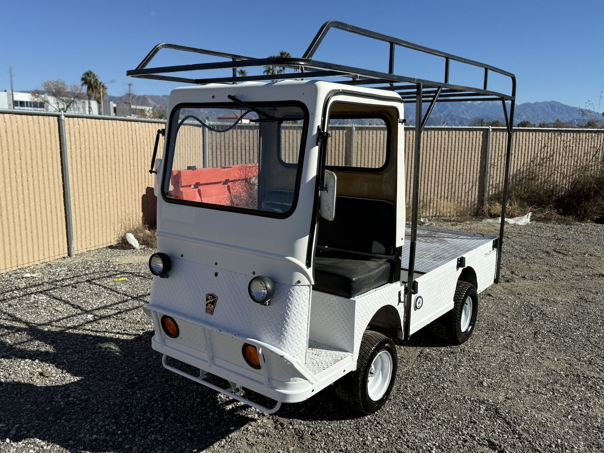 2010 Taylor Dunn B0-248-48AC Utility Cart