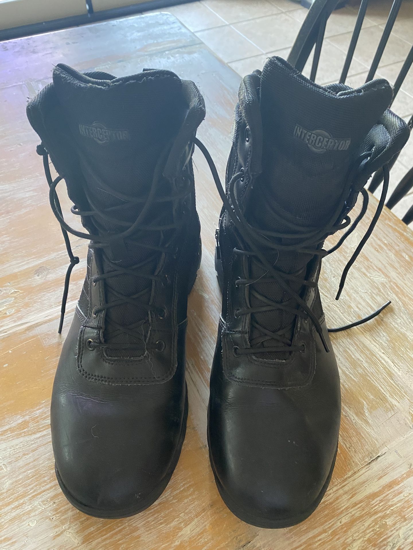 Black Boots
