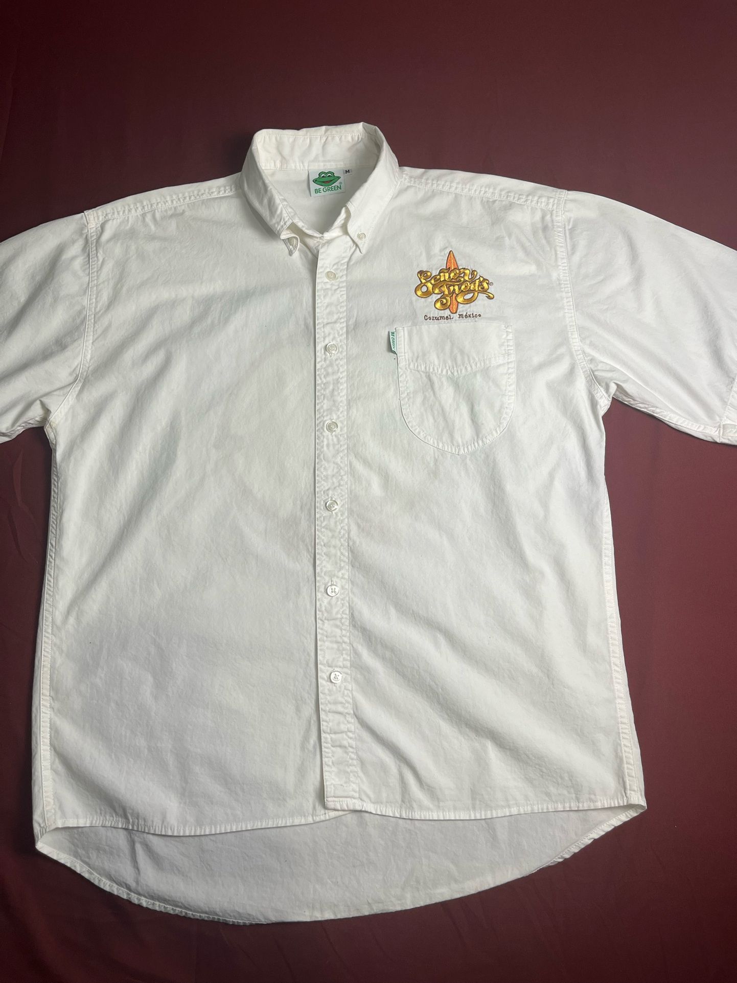 Vintage Be Green  Mexican button up Shit  Frog Logo, And Patches Men’s Sz(M)