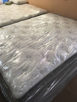Blue gel pillowtop