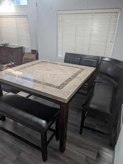 Dining table seats 8 500.00 OBO