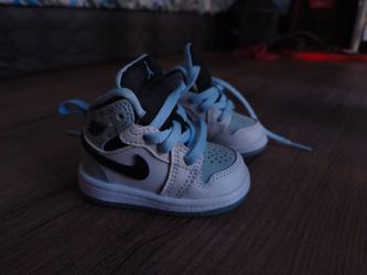 Air Jordan 1 Mid SE Toddler
