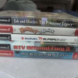 Playstation 1 And Playstation 2 Games. Also A Couple Random Xbox Games 