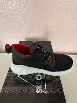 Size 12, Black Skechers Hydrus model #97690L for kids and young boys, size 12
