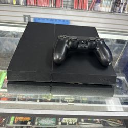 PlayStation 4 $140 Gamehogs 11am-7pm