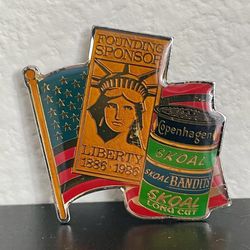 Vintage Copenhagen Skoal Bandits Founding Sponsor Liberty 1(contact info removed) Lapel Pin