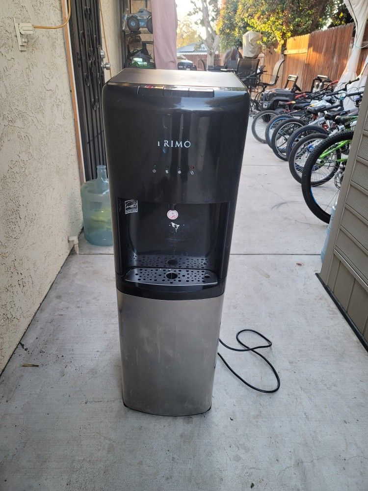 Primo water Dispenser bottom feeder in excellent condition try before