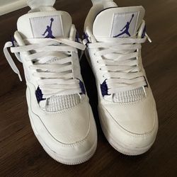 Air Jordan purple metallic 4 