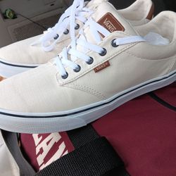 $60 BRAND NEW SIZE 13 VANS DONT FIT