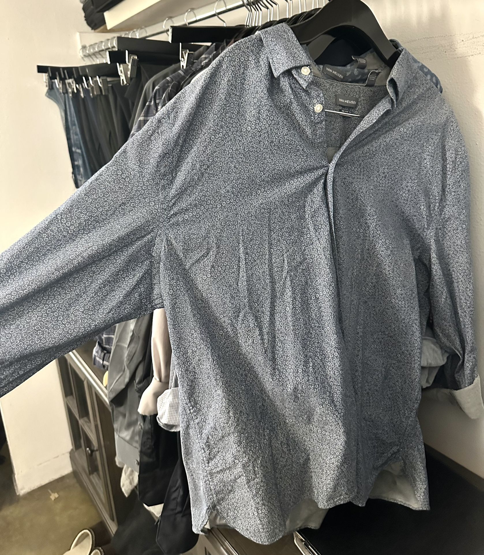 Long Sleeve Button Up - Very Nice Hardly Used Good Quality Great Condition I lost a lot of weight so now I need to clear out my closet. Lots of nice