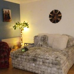 REDUCED ******Oversized Chaise Lounge FUR