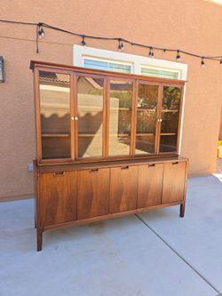 Mid-Century Modern Mount Airy "Janus" Walnut Buffet & Hutch by John Stuart – Fully Restored
