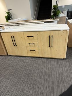 72” Bathroom Vanity In Wood Color 