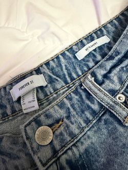 Forever 21 90’s short