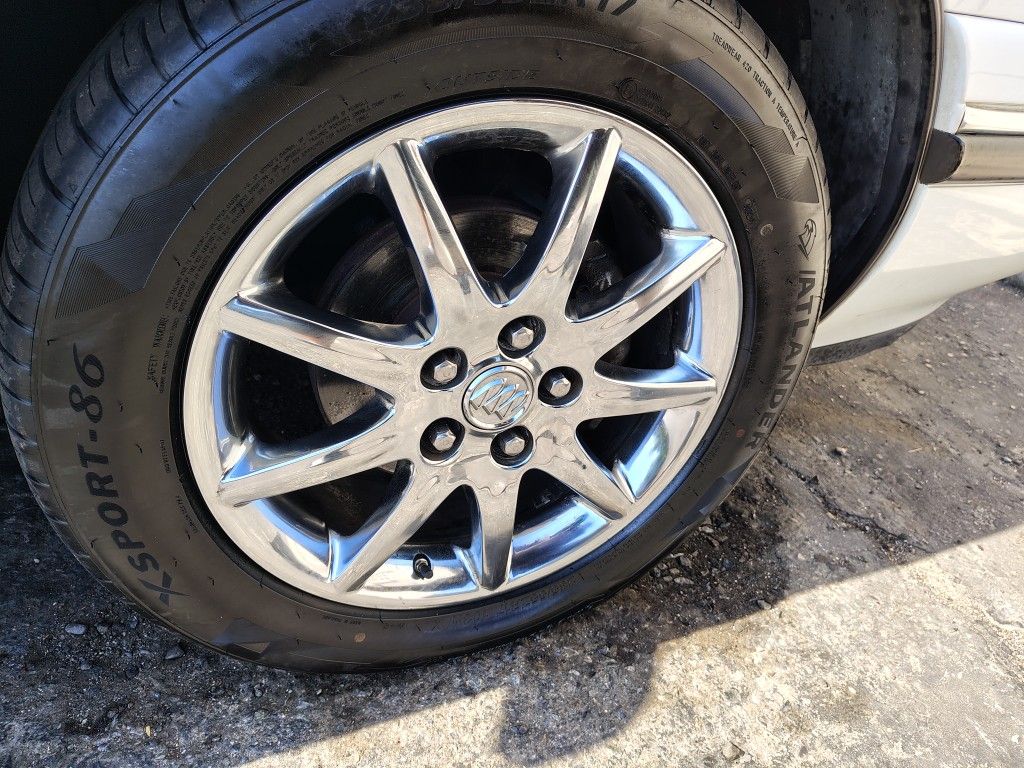 17-in Custom Buick Rims Brand New Tires 500