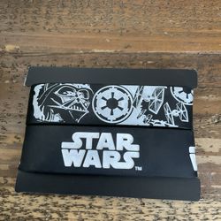 NEW BIO WORLD  STAR WARS RUBBER BRACELETS
