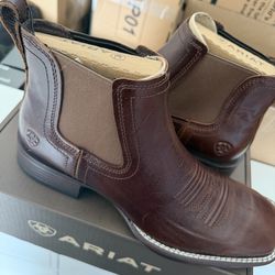 Ariat Booker Ultra Western Boot - Men's