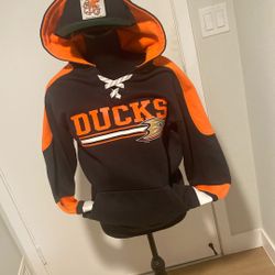 NHL Ducks Hoodie Size S 34/36