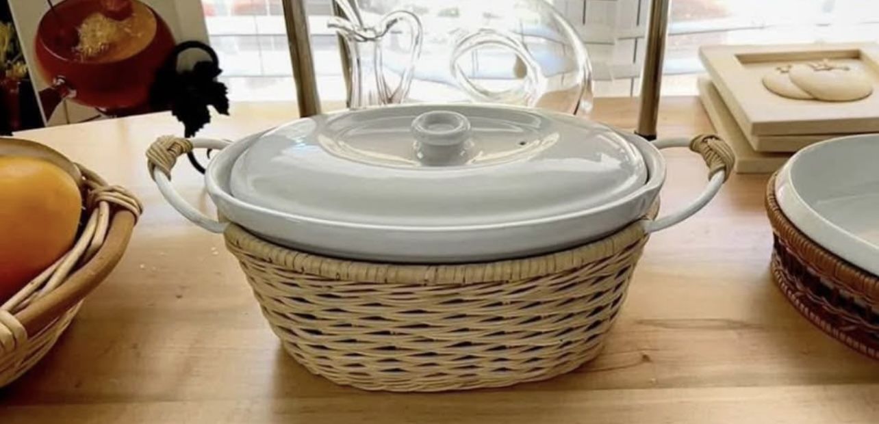 Wicker Server by Vesture