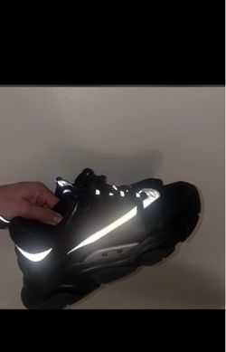 Dior b22