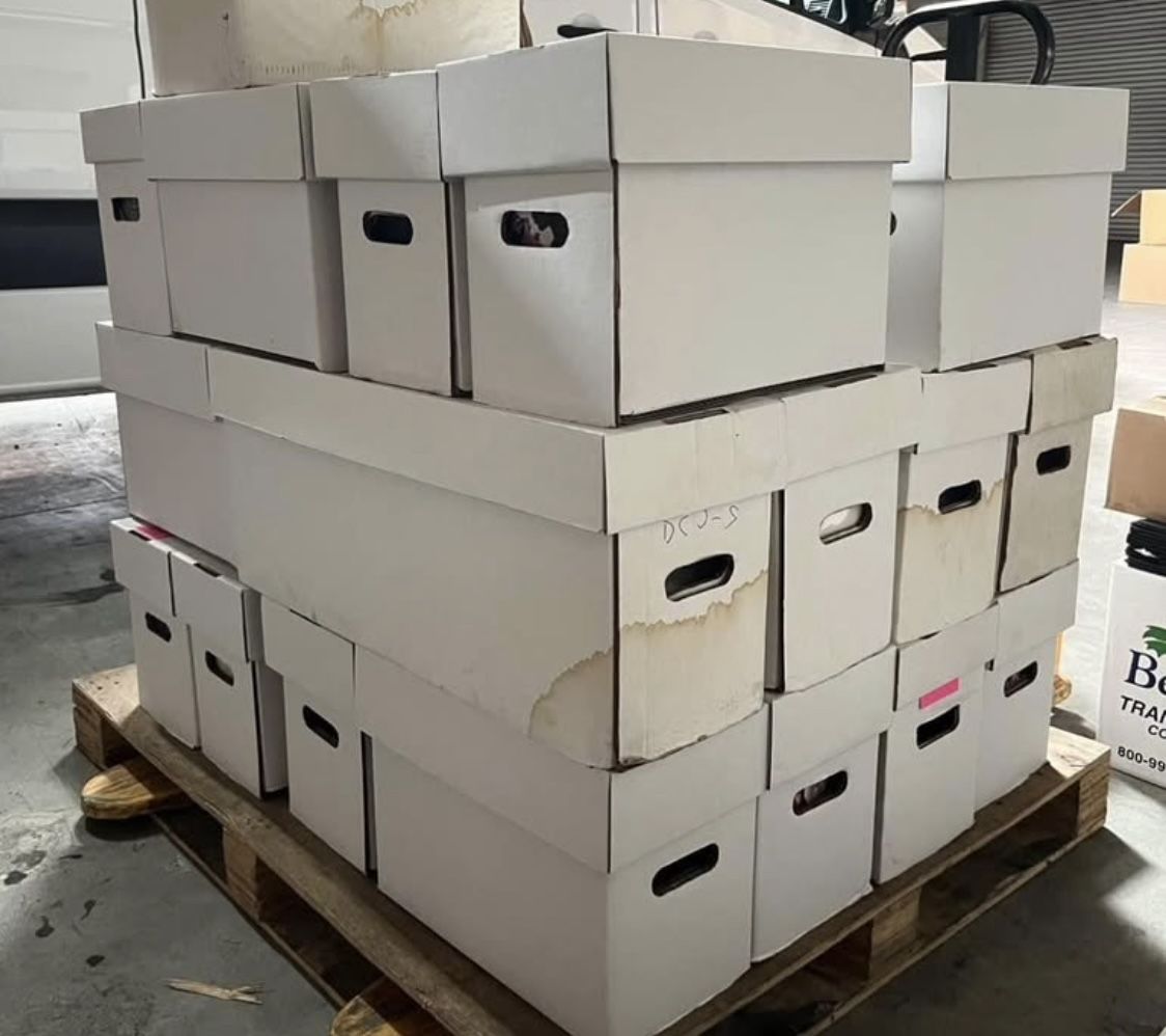 Huge Comic Book Sale 11/2 SUNDAY 10-2pm