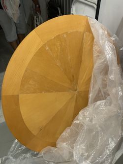 Wood table and 4 chairs set