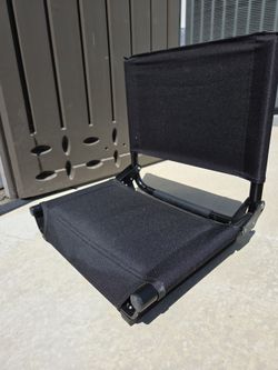 Stadium seat