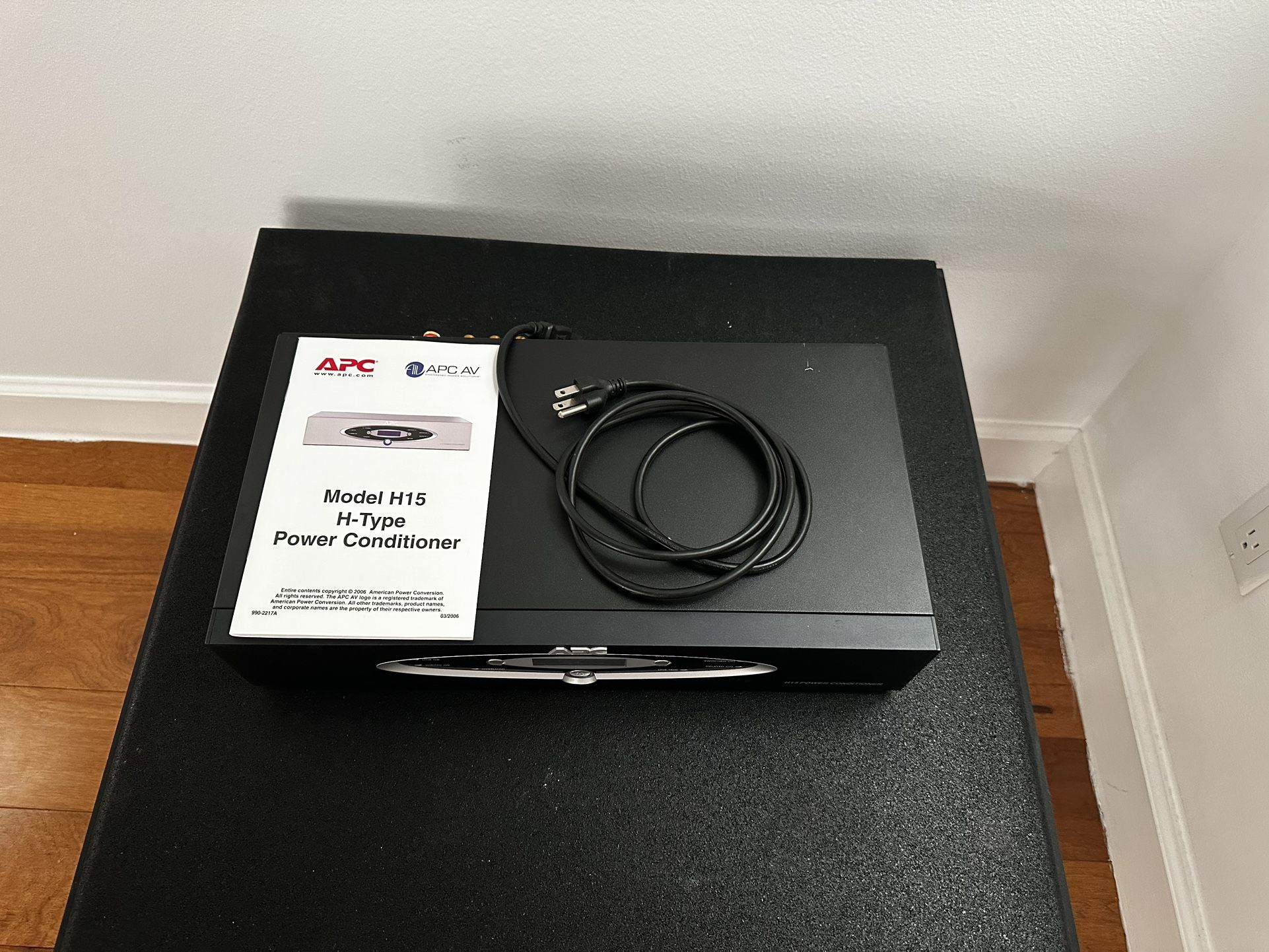 APC H15 Power ConditionerSurge ProtectionVoltage Regulation for Sale