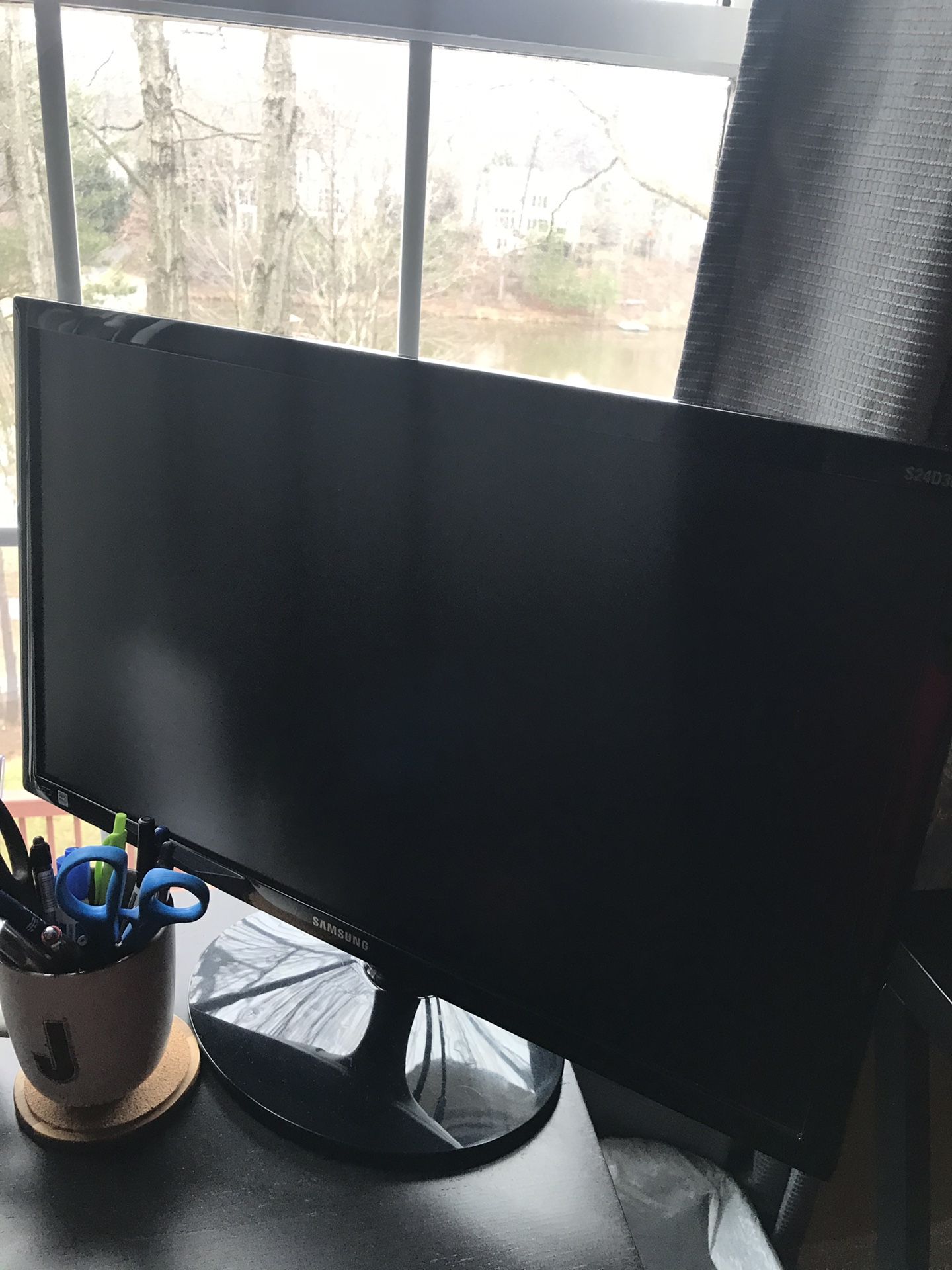 Computer monitor